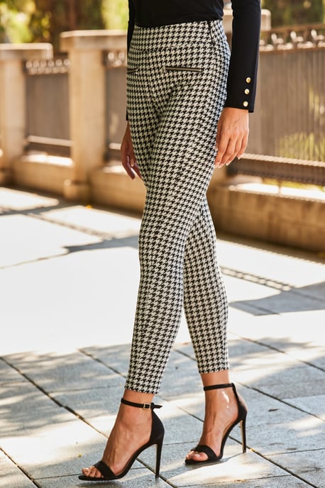 Black & White Dogtooth Print Leggings With Zip Detail Pockets