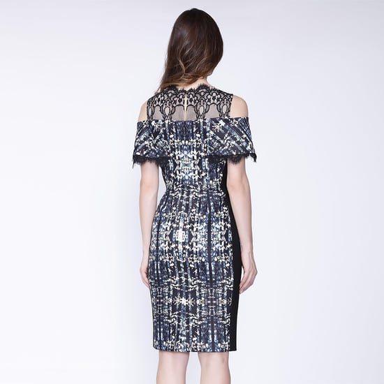 Short printed cocktail dress, with bardot neckline and lace garnish - Image 2