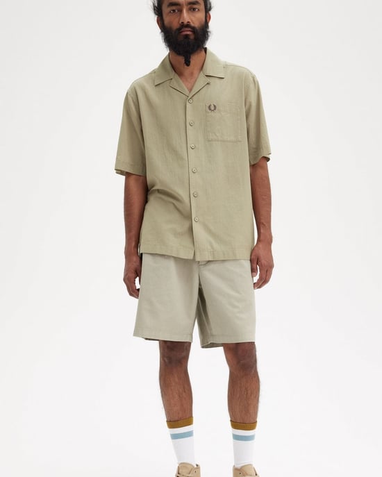 Camisa de Polo de Manga Corta con Cuello Reverso de Textura Ligera para Hombre Fred Perry - Image 3