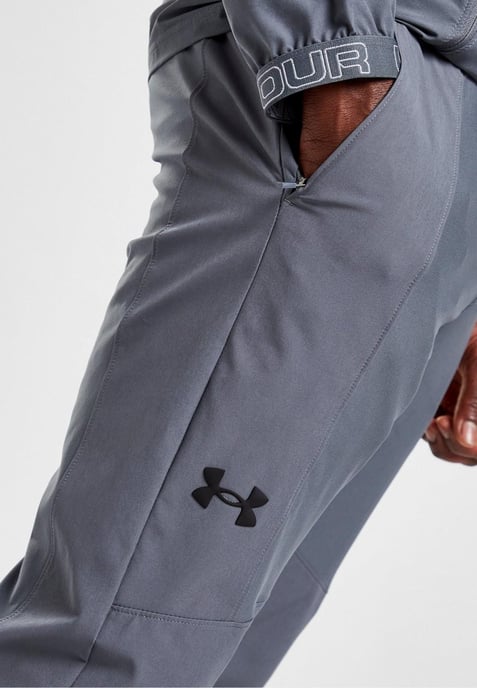 Pantalón de chándal Under Armour Vanish gris para hombre - Image 3