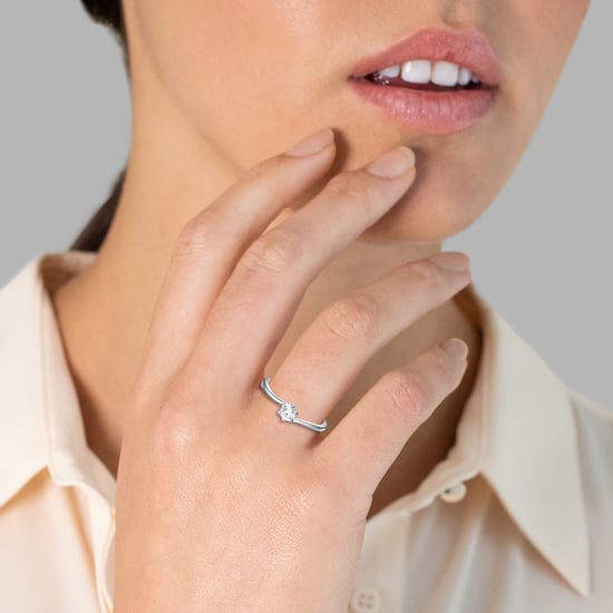 Trilani Female Sterling Silver Ring - Image 3
