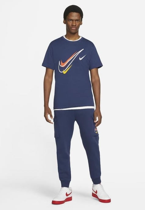 Camiseta azul marino con logo Court Swoosh de Nike para hombre - Image 4