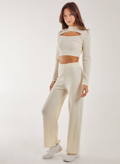 Soft Brushed Rib Flares