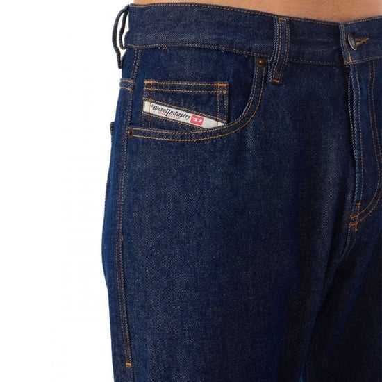 Vaqueros azul denim oscuro D-Viker de Diesel - Image 3