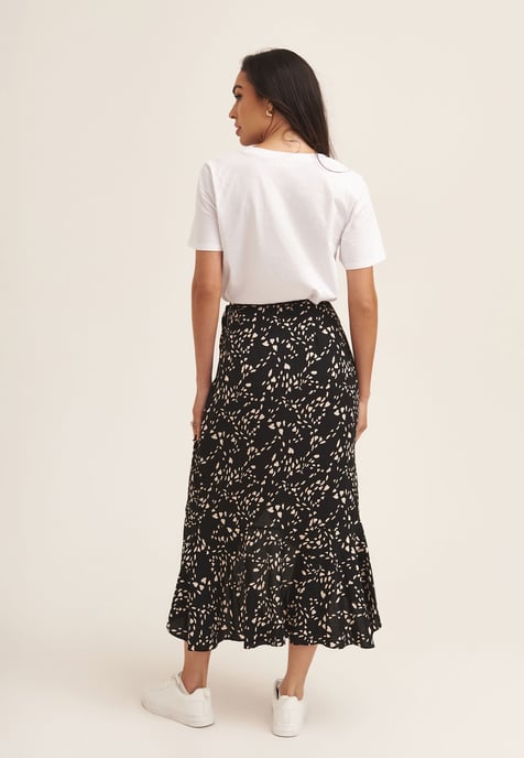 Falda midi cruzada con volantes y estampado animal - Image 4