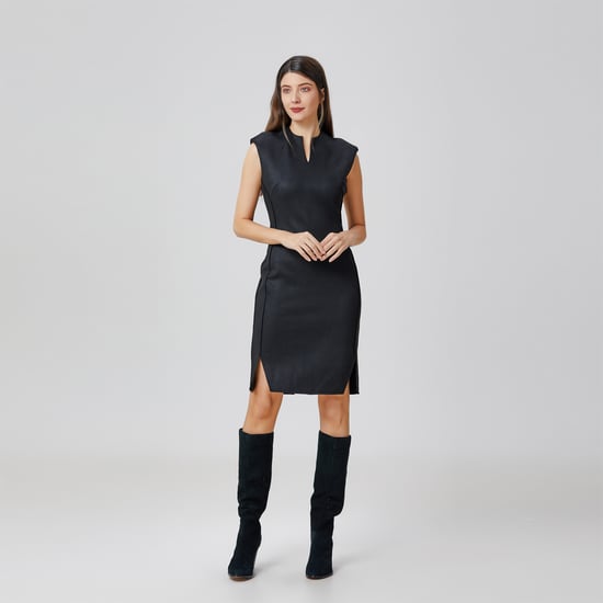 V-neck tailor fitted dress - Image 2