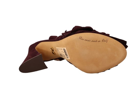 Sandalias de tacón con correa al tobillo de ante púrpura oscuro para mujer de Dolce & Gabbana - Image 5