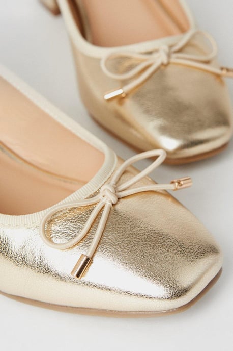 Violetta Square Toe Bow Detail Low Block Heel Pumps