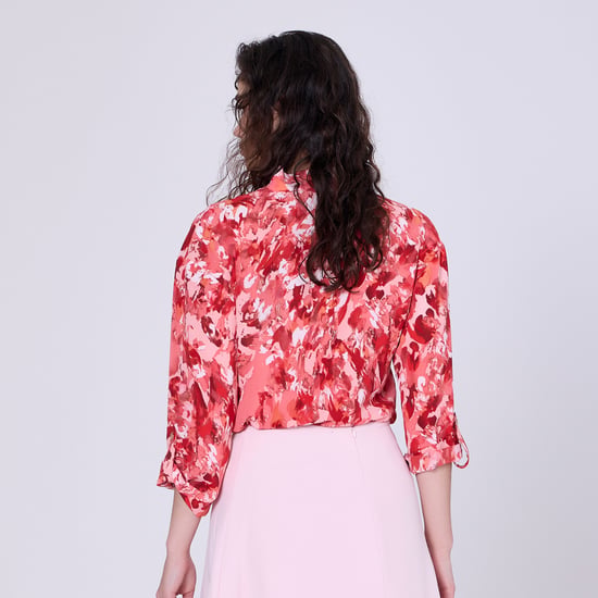 Ascot-tie blouse and abstract print - Image 3