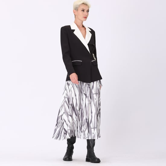 Lacing on side trapeze midi skirt - Image 3