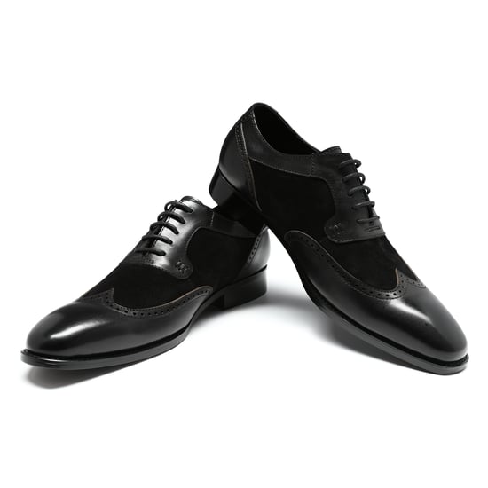 Men's shoe with classic decorative stitching Business shoes Smooth leather Low shoes Black - Image 1