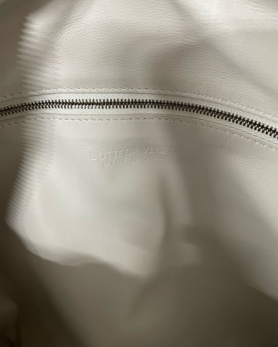 Bottega Veneta Large Jodie in White Lambskin Leather - Image 6