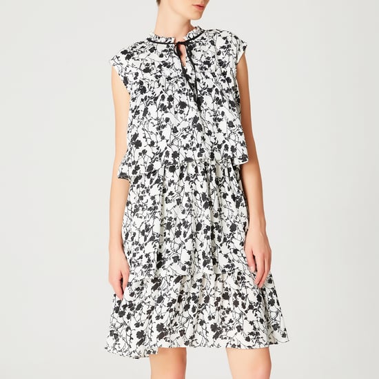 Short dress with ruffles and floral print - Image 4