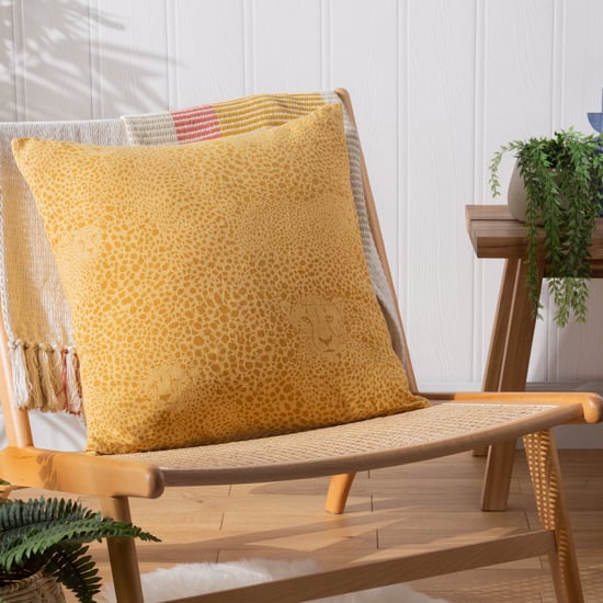 furn. Hidden Cheetah Animal Cushion Cover