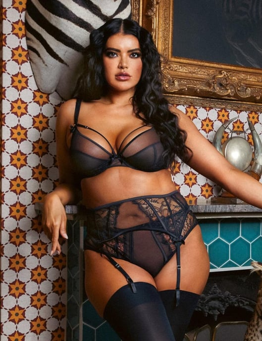 Playful Promises Fallon Plunge Bra