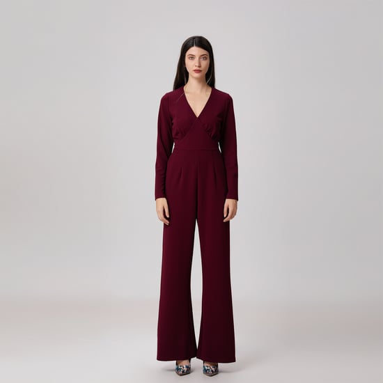 V-Cleavage jumpsuit - Image 2