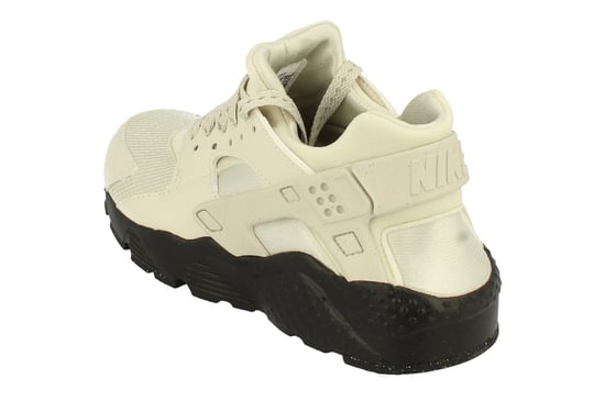 Nike Huarache Run Gs Beige Trainers - Image 2