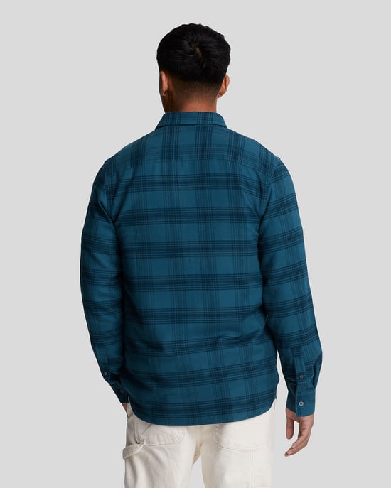 Camisa de manga larga azul marino oscuro de franela a cuadros tonales de Lyle & Scott - Image 3