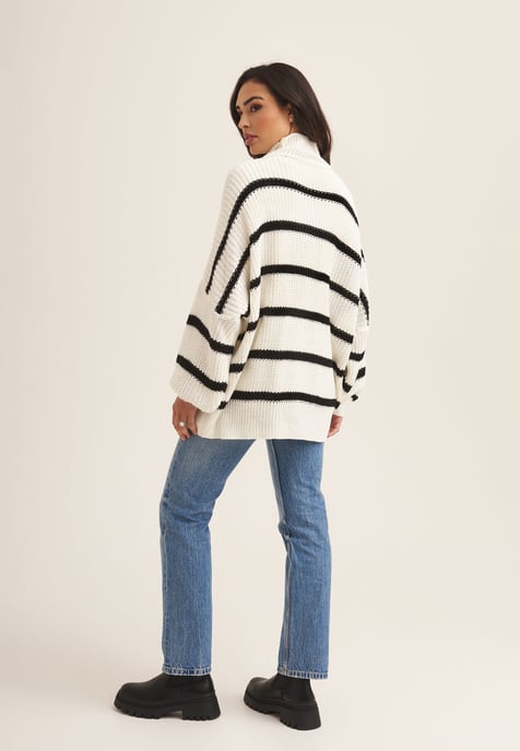 Chunky Knit High Neck Jumper - Image 5