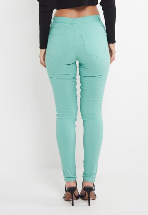 MYT Chinos ajustados y superelásticos para mujer, color verde menta - Image 2