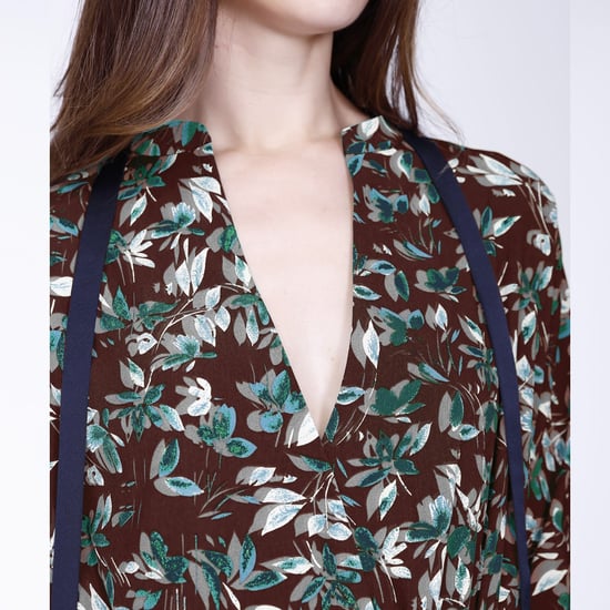 Satin collar short dress and leaves print - Image 4