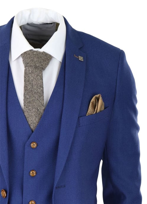 Traje clásico de tres piezas con diseño de ojo de pájaro en azul real para hombre - Image 6