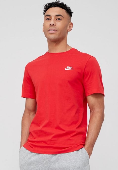 Camiseta roja Club de Nike Sportswear - Image 1