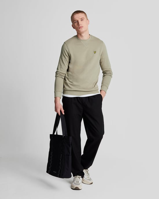 Sudadera verde con logo Sage Uniform de Lyle & Scott - Image 2