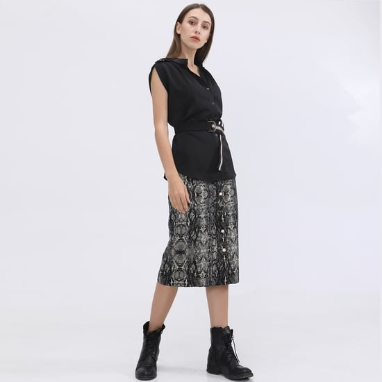 Mat satin sleeveless shirt - Image 4