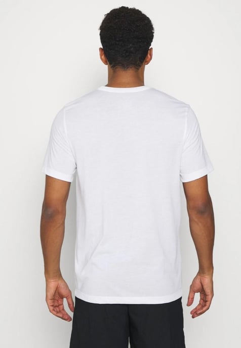 Camiseta Nike Pro Dri Fit para hombre en blanco - Image 2
