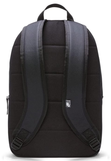 Mochila NIKE Unisex Heritage - Bolsa 2.0 Negra con Logotipo Dorado - Image 2