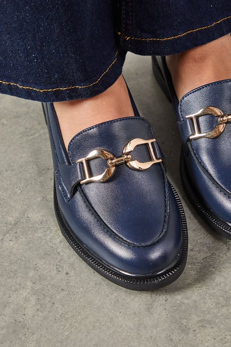 Lineka Metal Snaffle Smart Loafer