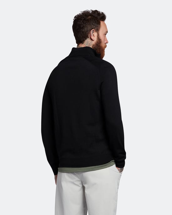 Lyle & Scott Golf Merino 1/4 Zip Jumper in Black - Image 3
