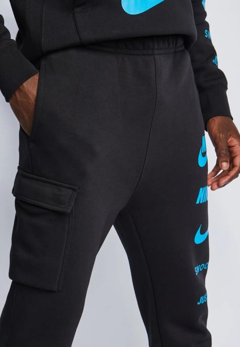 Chándal con capucha Nike Sportswear Standard Issue en negro - Image 6