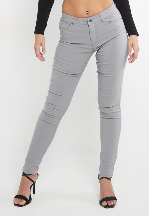 MYT Chinos ajustados y superelásticos para mujer, color gris - Image 3