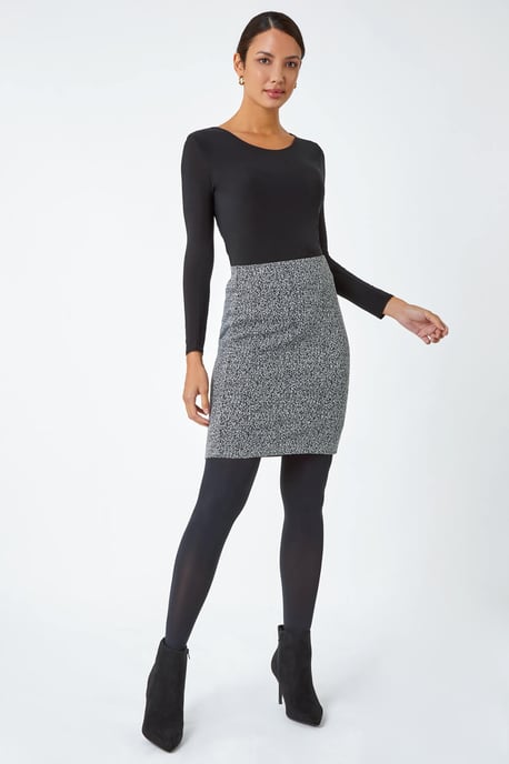 Smart Textured Stretch Skirt - Image 3
