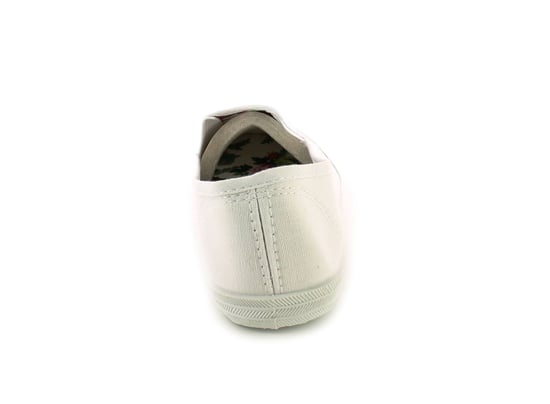 New Ladies/Womens White Slip Ons Elasicated Gusset Canvas Pumps.