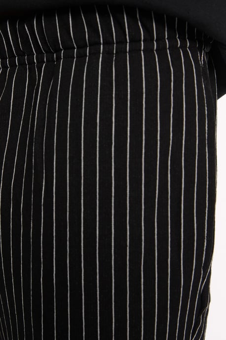 Trendyol Men's Crew neck Pajama Set - Image 4