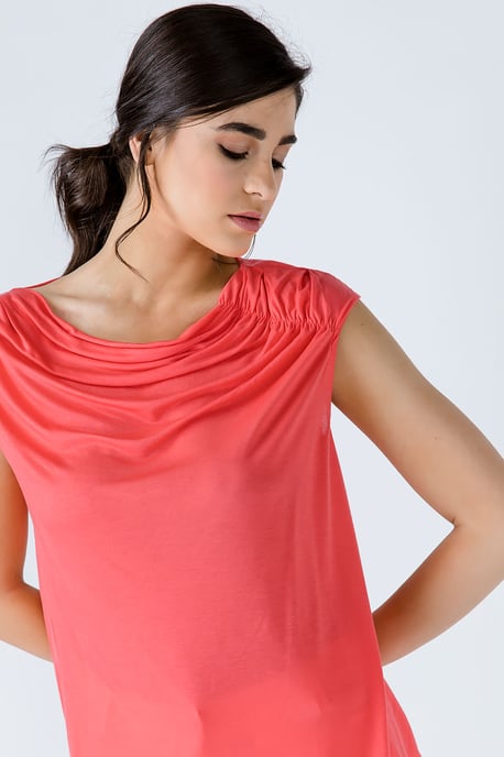 Coral Asymmetric Top