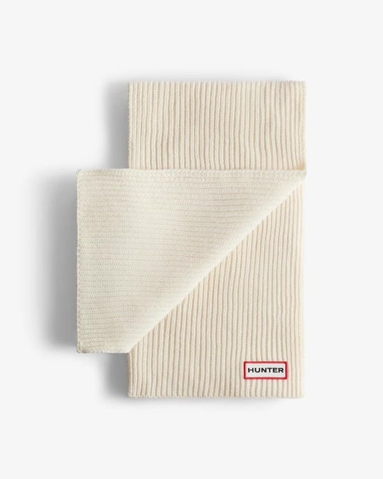 Hunter Jura Beanie Hat/Scarf Boxset Acrylic White - Image 2