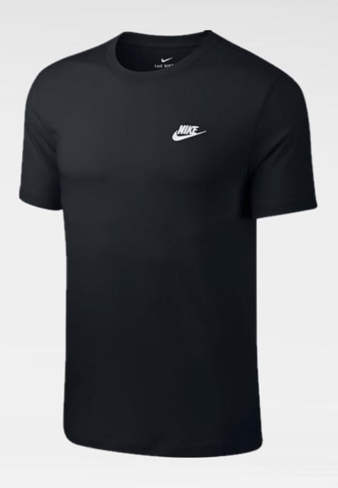 Camiseta Nike Sportswear Club para hombre en negro - Image 3