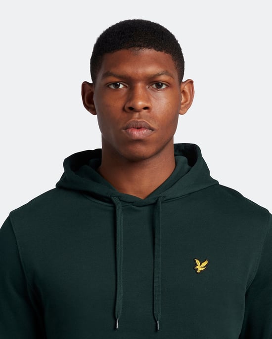 Lyle & Scott Pullover Hoodie in Green - Image 4