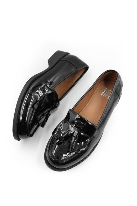 Wheres That From Womens 'Shaisha' Extra Wide Fit Flatform Slip On Loafers Shoes With Tassle - Image 2