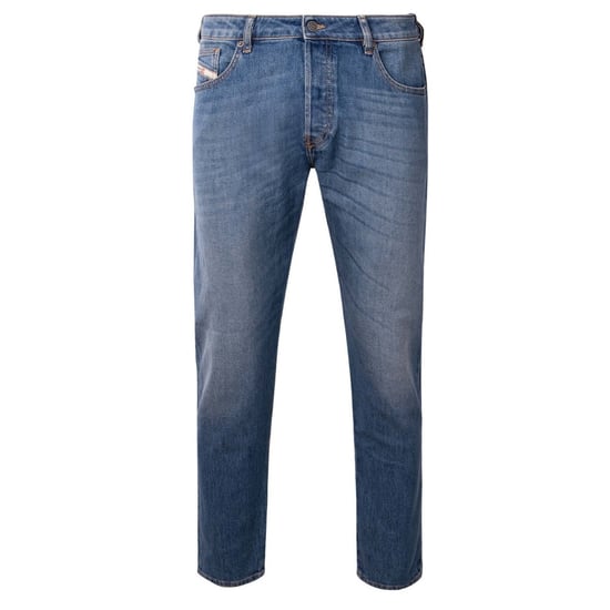 Vaqueros de corte tapered en azul medio D-Yennox de Diesel - Image 1
