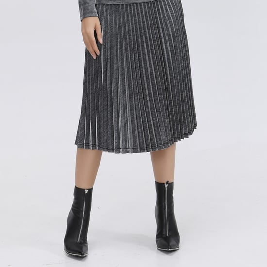Shimmering skirt with sunpleats - Image 6