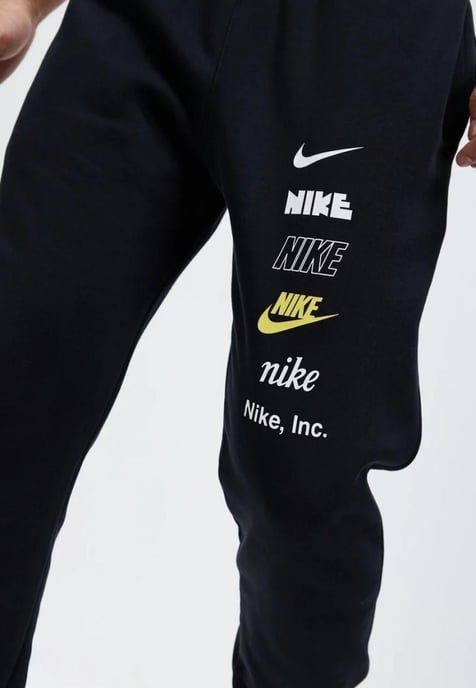 Chándal negro de tejido polar con logo pequeño Club de Nike - Image 4