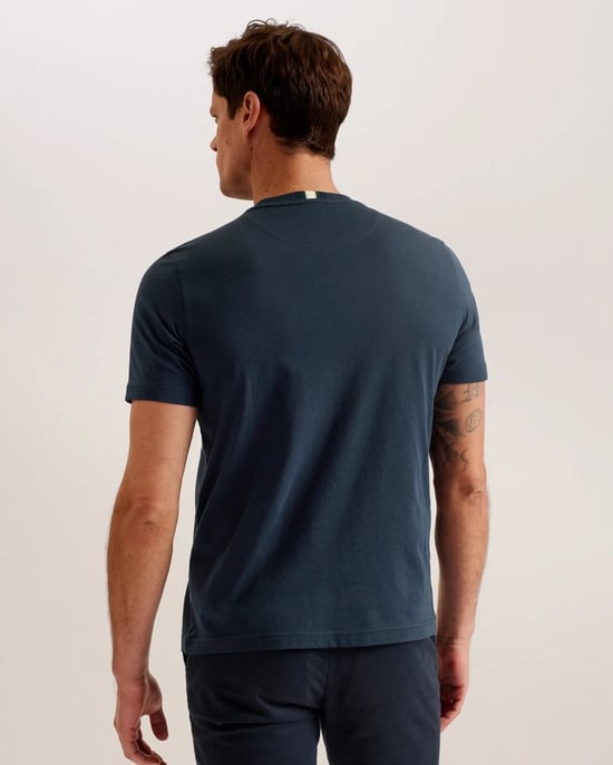 Camiseta para hombre Wiskin de Ted Baker - Image 4