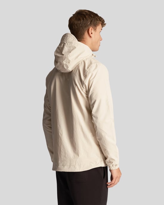 Chaqueta ligera color crema de Lyle Scott - Image 3