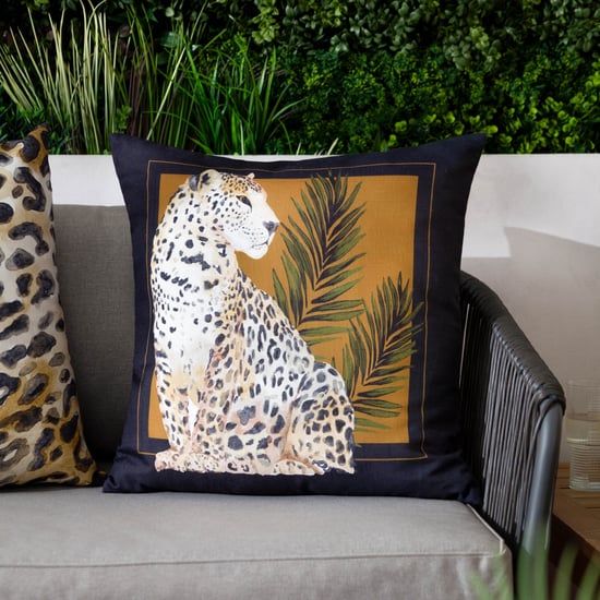 Funda de cojín exterior impresa con gato Leopardis de Paoletti - Image 6