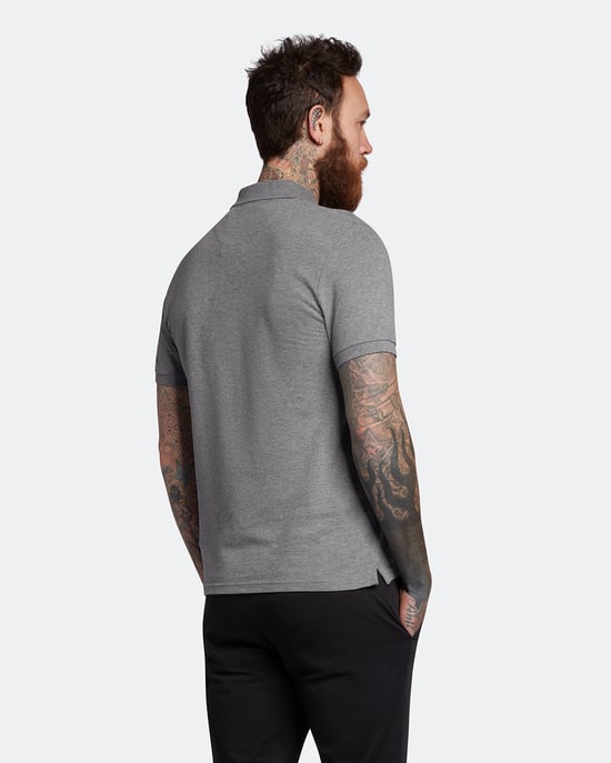 Polo liso gris jaspeado de Lyle & Scott - Image 3